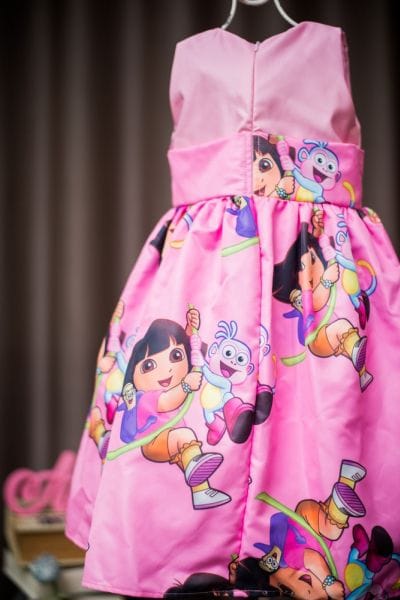 Vestido Dora Aventureira infantil para festa