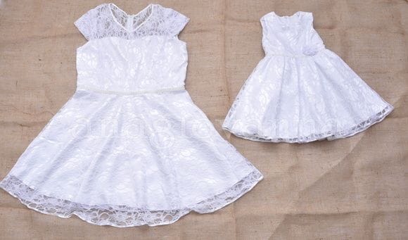 Vestido Me e Filha de Renda Branco