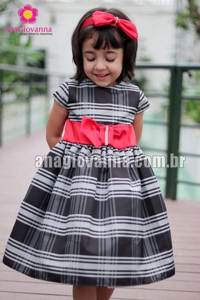 Vestido xadrez infantil para festa