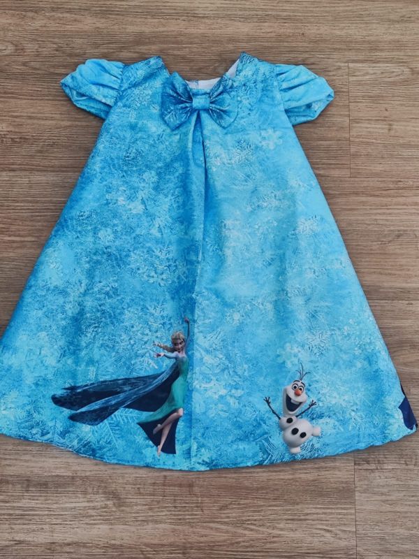 Vestido Frozen Elsa e Anna Trapzio